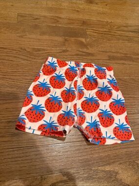 Hanna Andersson Pink Pajama Shorts with Red & Blue Strawberry Print